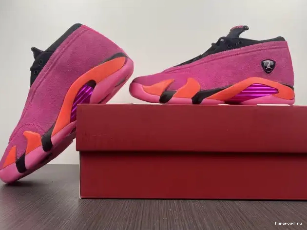 Shocking Low Jordan Retro Pink 14 (W) DH4121-600 0505